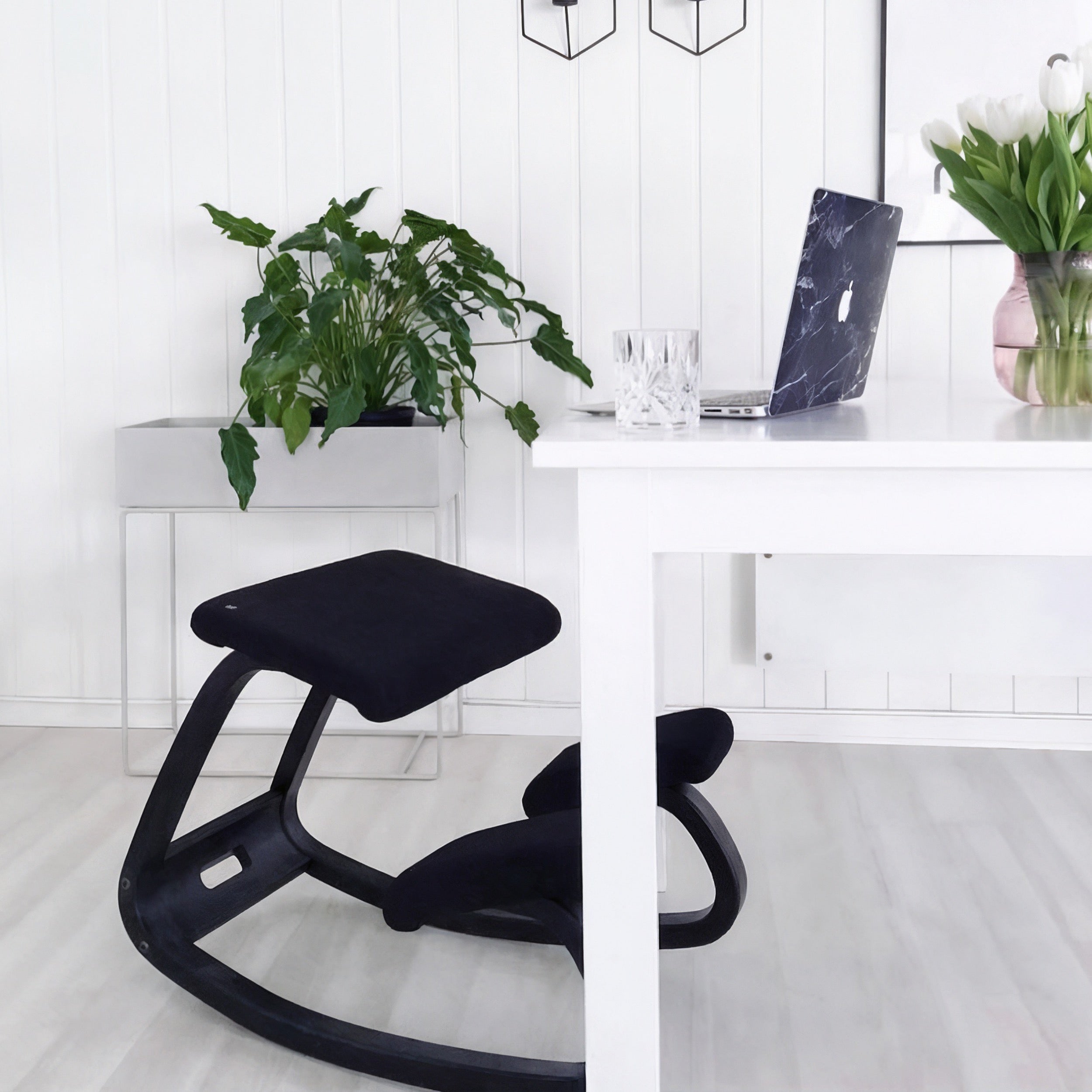 Assis Genoux - Variable™