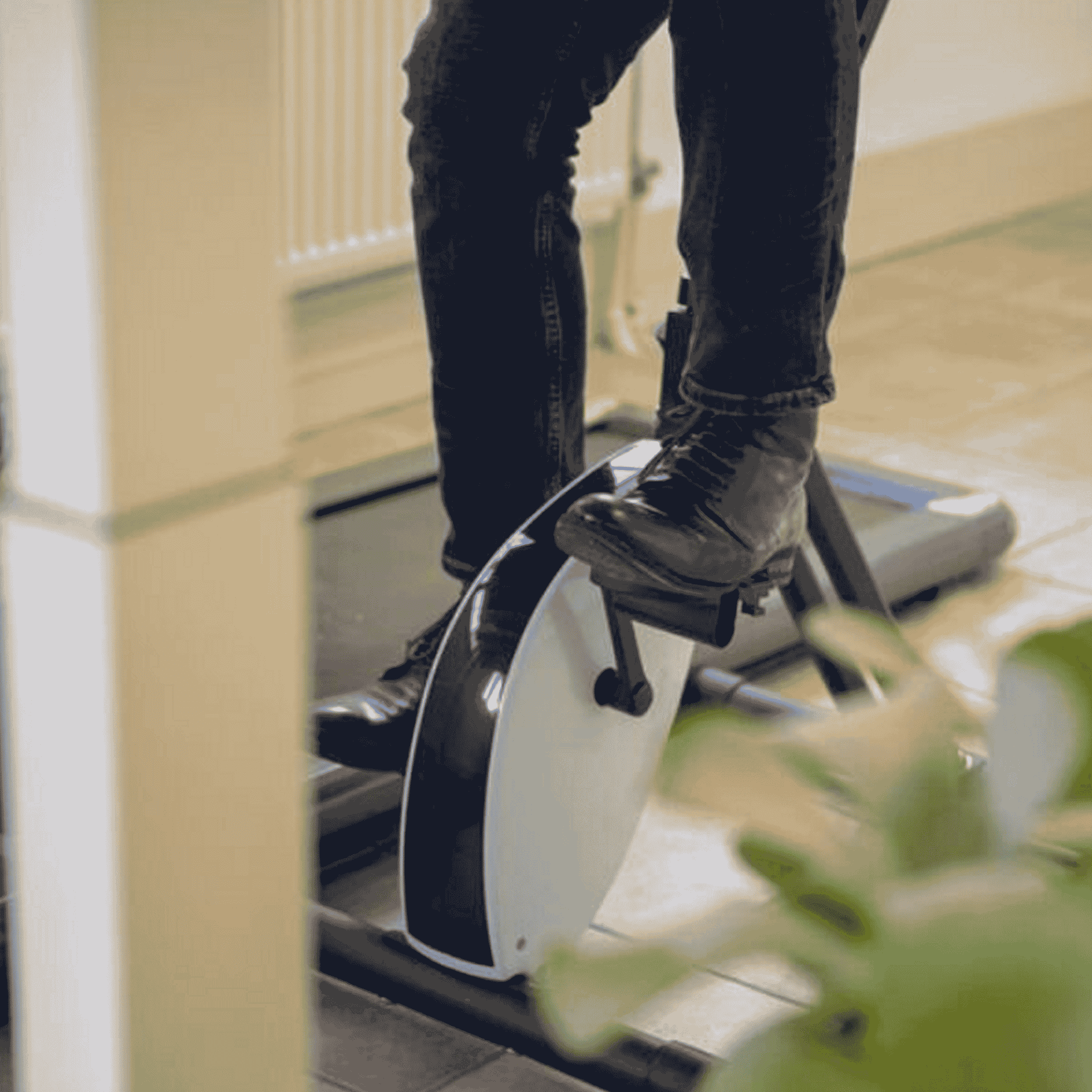 Vélo de bureau desk bike par Happy Desk